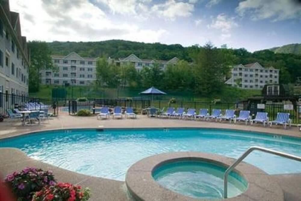 Gorgeous 1St Fl Mtn View Jiminy Suite Sleeps 4 Ski On Off هانكوك المظهر الخارجي الصورة