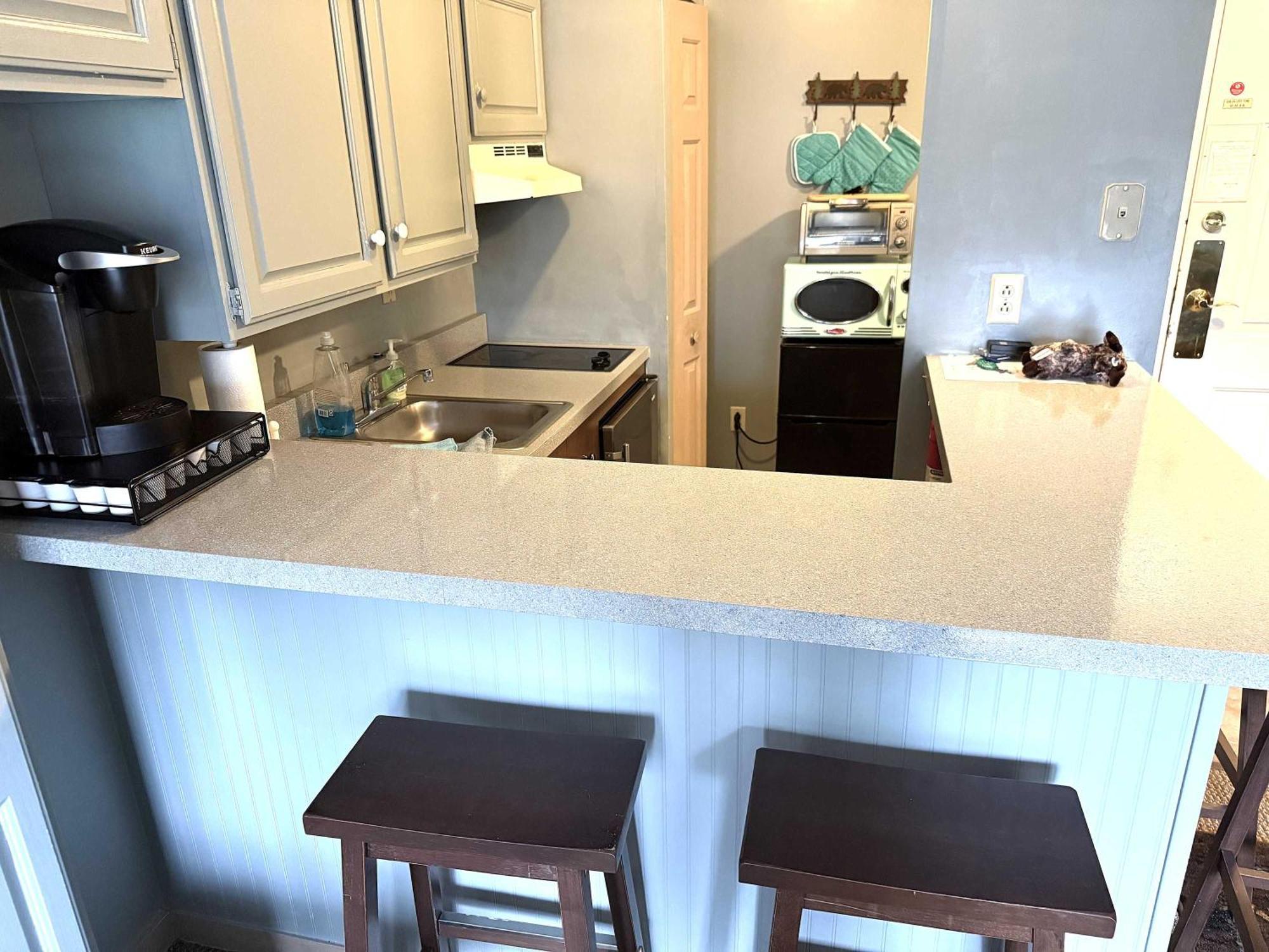 Gorgeous 1St Fl Mtn View Jiminy Suite Sleeps 4 Ski On Off هانكوك المظهر الخارجي الصورة